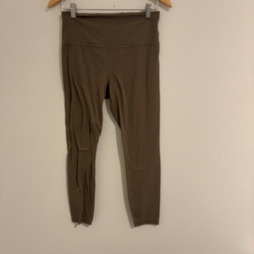 Athleta Ultra High Rise Elation 7/8 Tight Leggings Brown Medium M Activewear